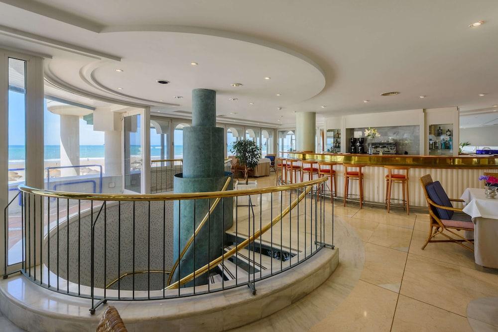 Hotel Playa Victoria กาดิซ ภายนอก รูปภาพ